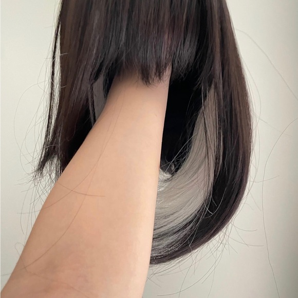 Short Straight Hair Wig Bob Hair Wig With Bangs - Picture 2 of 5